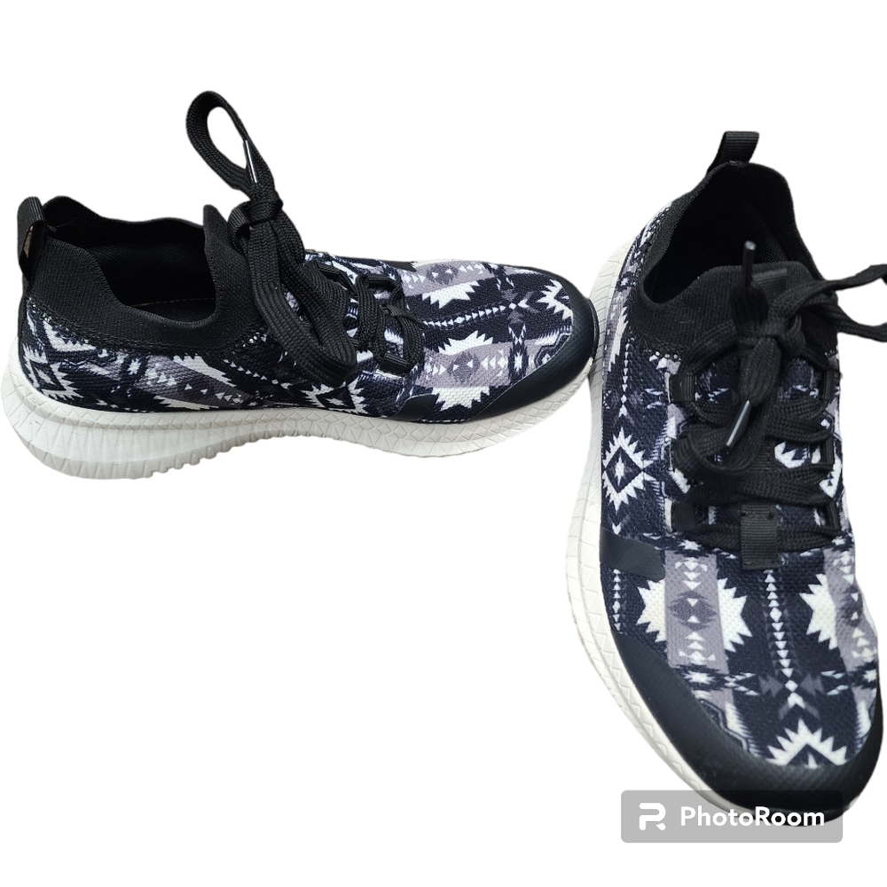 Stargazer Kicks by Crazy Train western athletic shoes